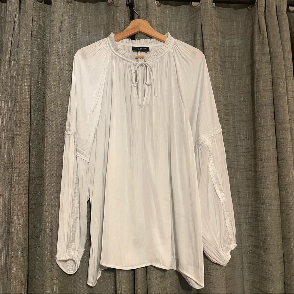 Lane Bryant White Blouse with Tie Neck 22/24